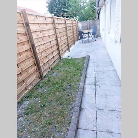 Ferienwohnung Charmante Maison Cosy T2 Avec Terrasse Tremblay-en-France Exterior foto