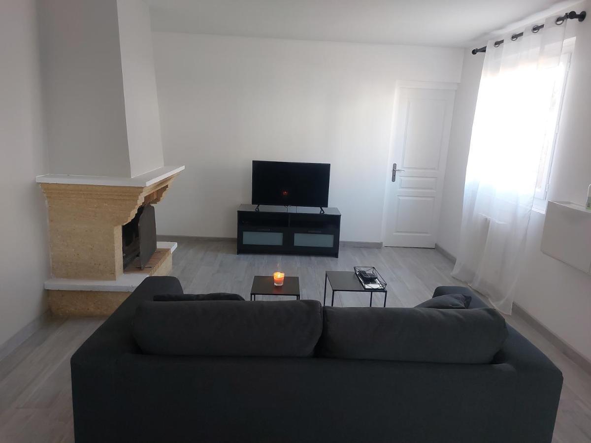Ferienwohnung Charmante Maison Cosy T2 Avec Terrasse Tremblay-en-France Exterior foto